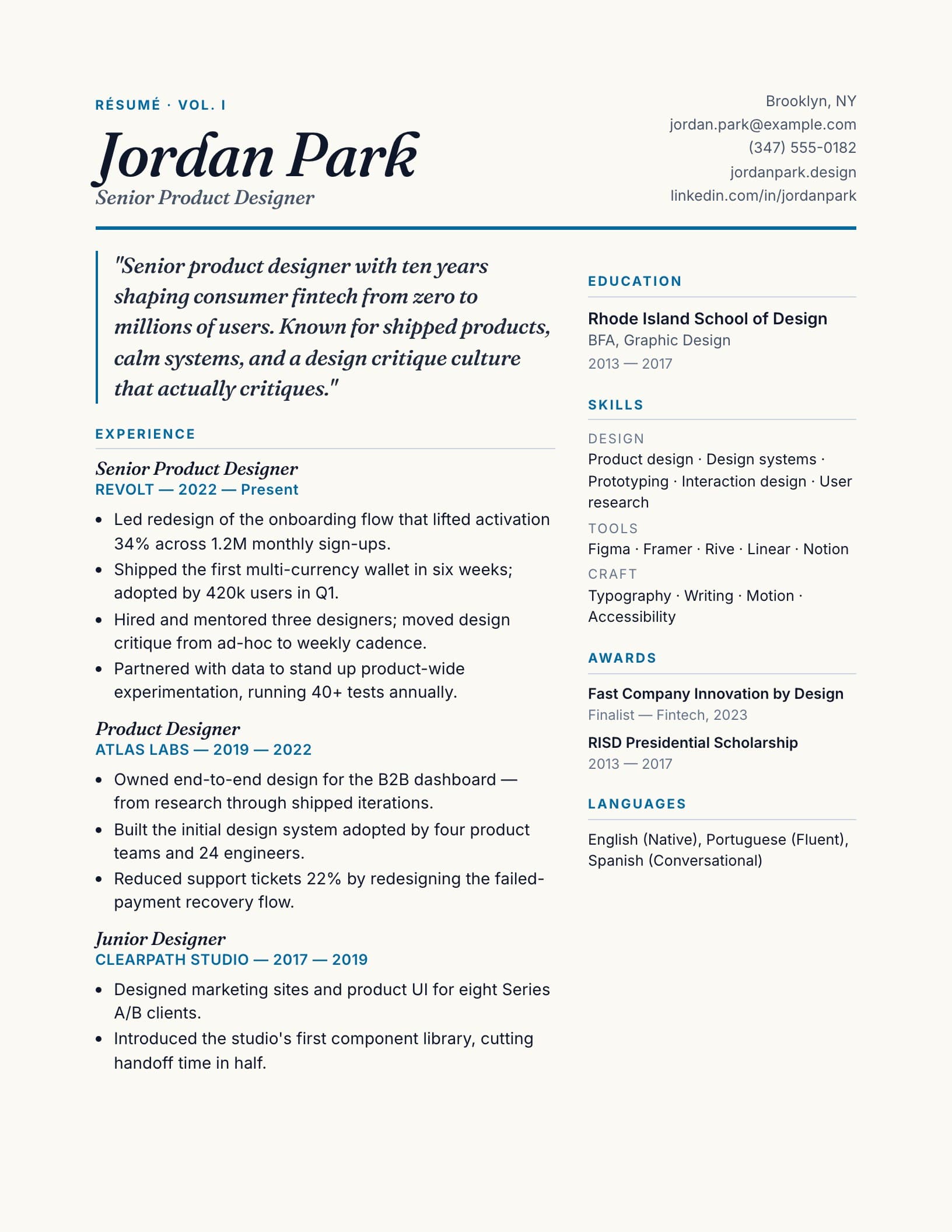 Editorial Magazine résumé template preview
